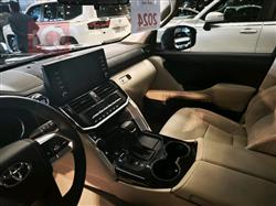 تۆیۆتا لاند کروزەر